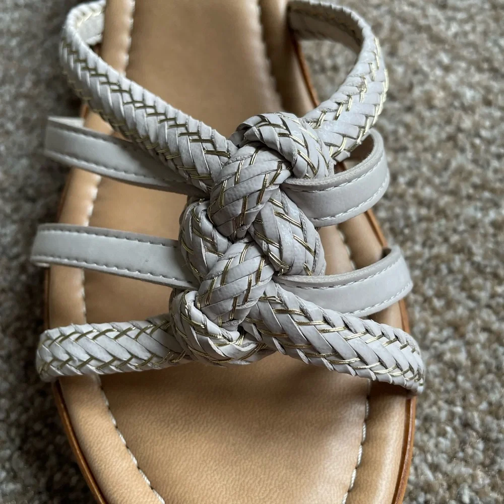 Tuscany by Easy Street Made in Italy Women's Wedge Sandals -white Size 8.5M - Picture 7 of 9
